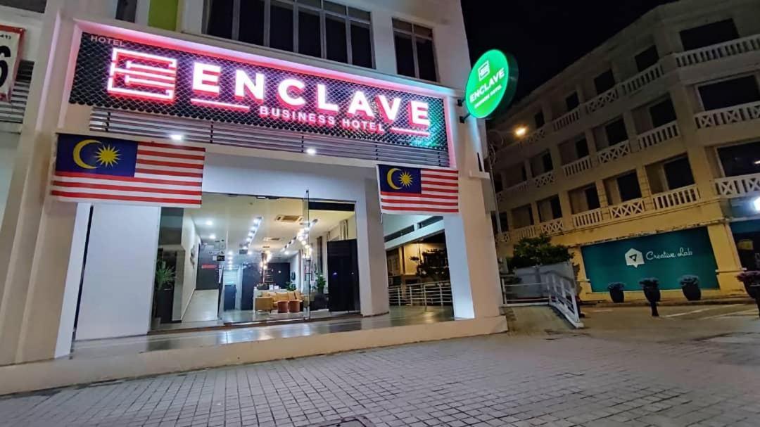 Enclave Business Hotel Putrajaya Buitenkant foto